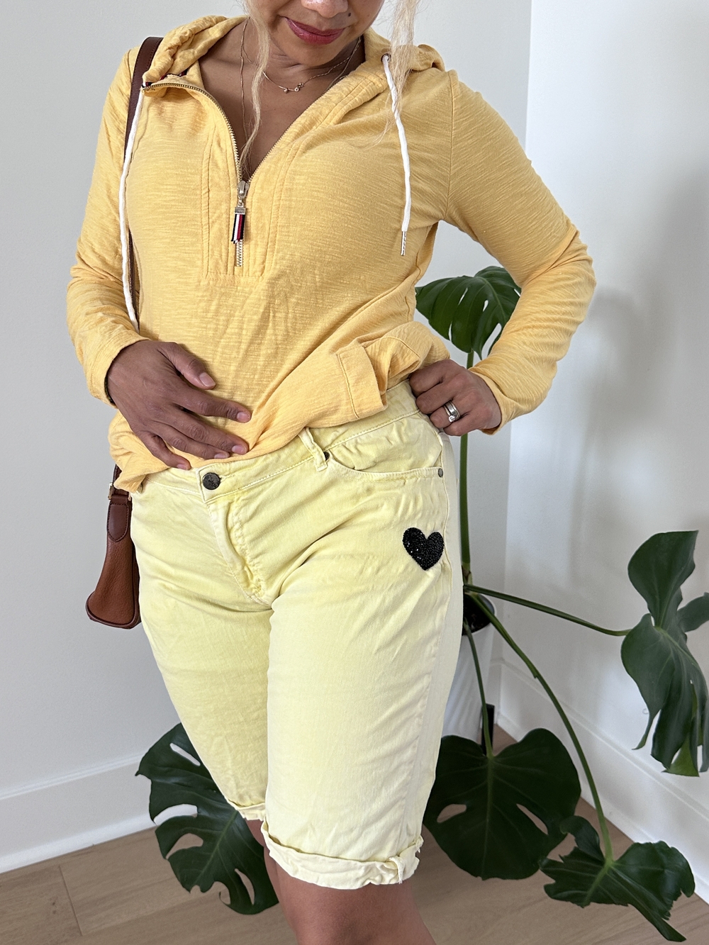 Pastel Yellow Glitter Heart Patch Jorts Soft Girl Relaxed Bermuda Shorts Sz XL
